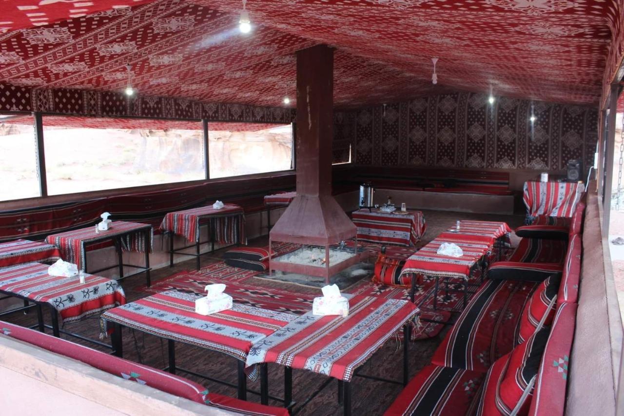 ホテルBedouin Memories Camp ワディ ・ラム エクステリア 写真