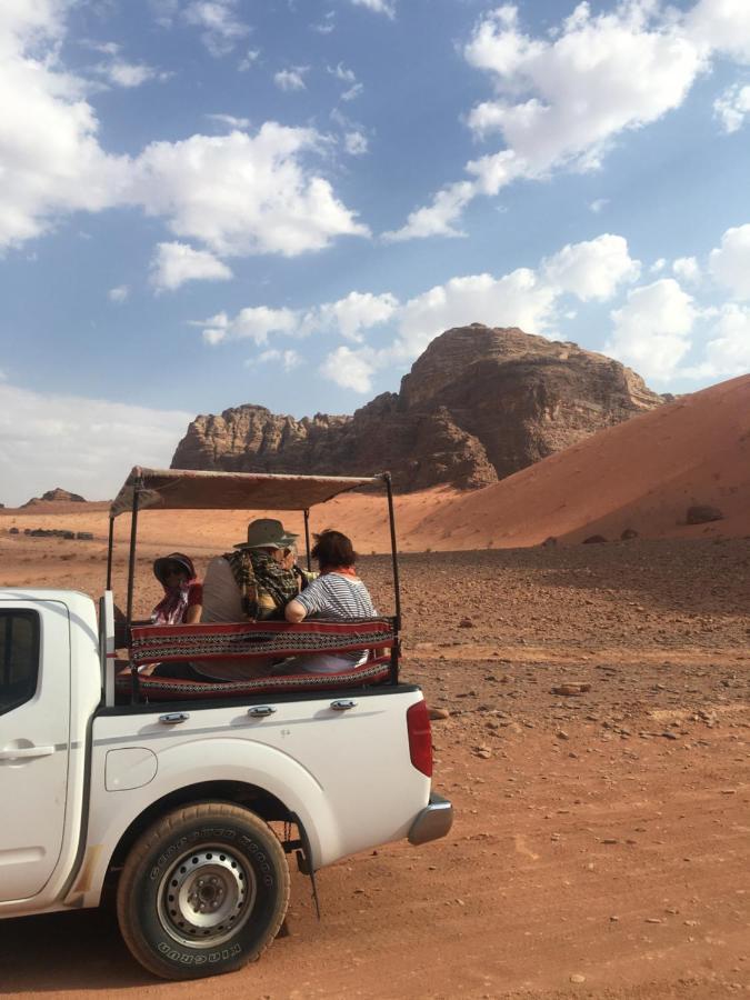 ホテルBedouin Memories Camp ワディ ・ラム エクステリア 写真