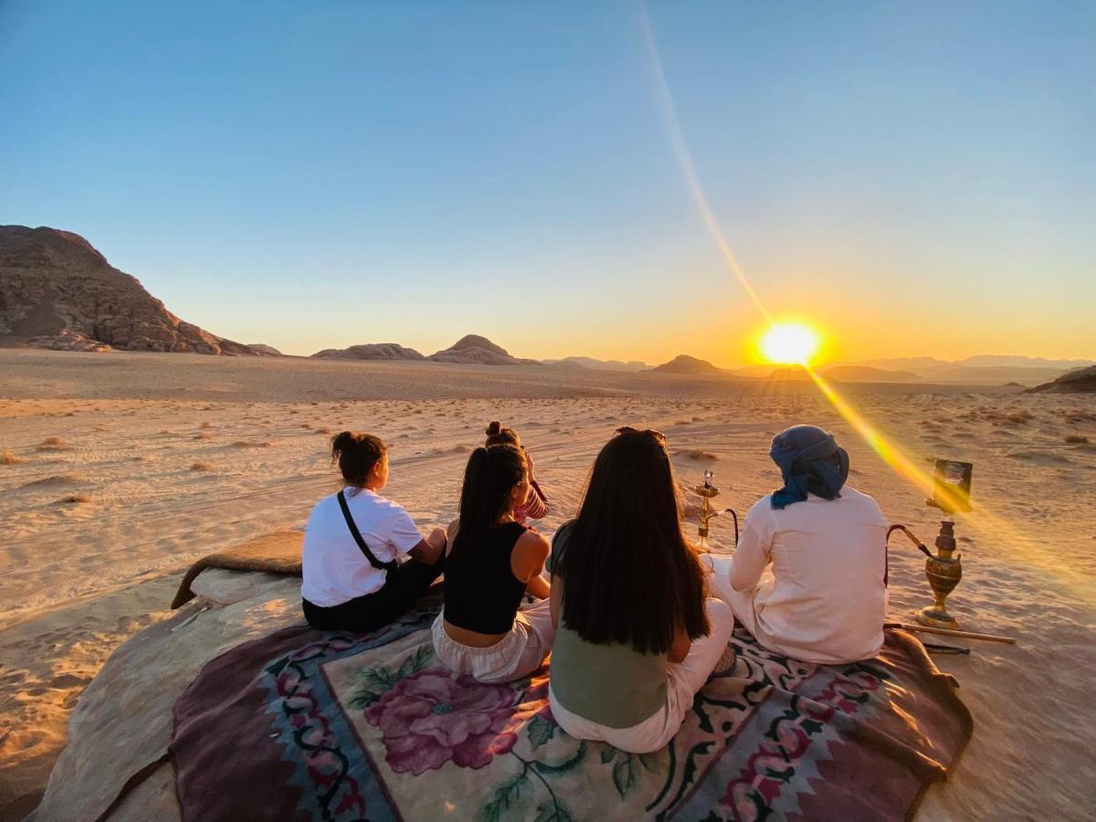 ホテルBedouin Memories Camp ワディ ・ラム エクステリア 写真