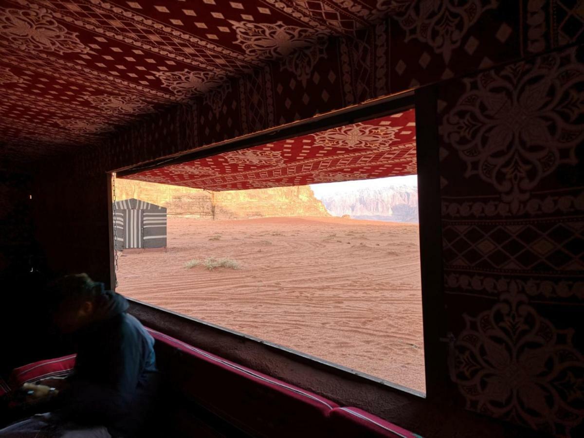 ホテルBedouin Memories Camp ワディ ・ラム エクステリア 写真